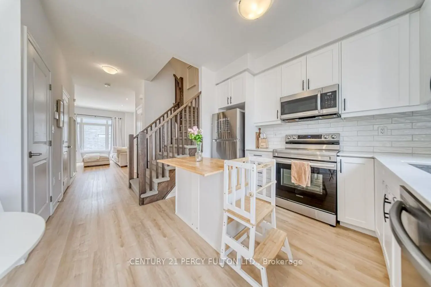 461 Blackburn Dr Drive 63 photo 5