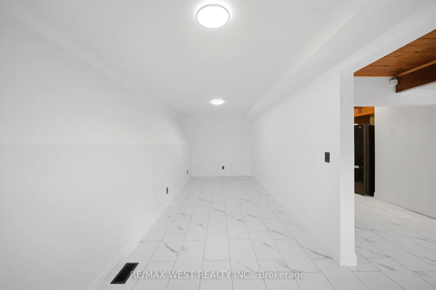 Additional image 7 of 61 Antigua Drive