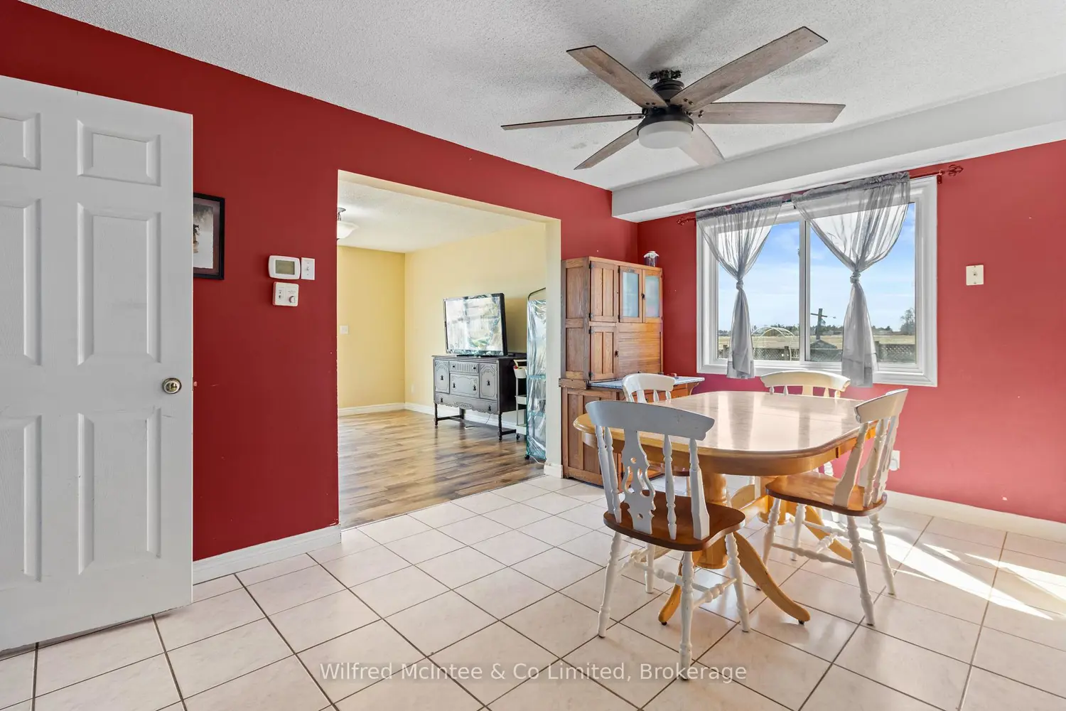 59 Dales Drive photo 5