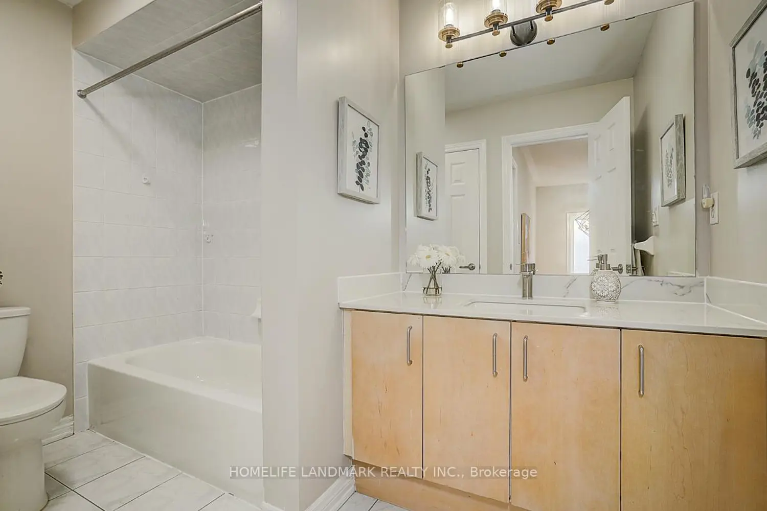Additional image 15 of 2455 Felhaber Crescent
