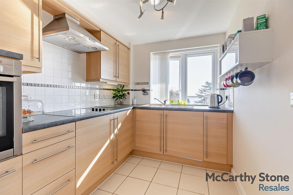 Additional image 7 of 2 bed flat for saleRoswell Court, Douglas Avenue, Exmouth EX8