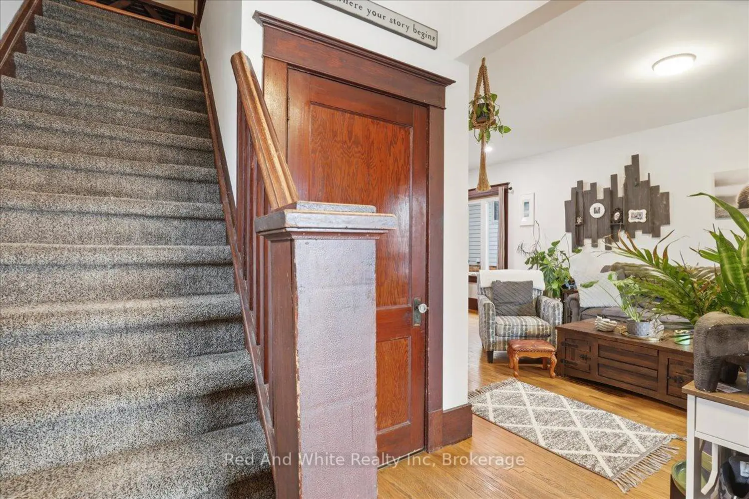 608 Ontario Street photo 4