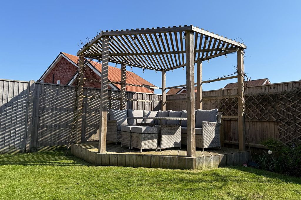 Additional image 27 of 4 bed semi-detached house for saleCaspars Way, Fordingbridge SP6
