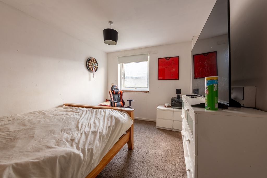 Additional image 15 of 4 bed terraced house for saleDundas Street, Grangemouth FK3