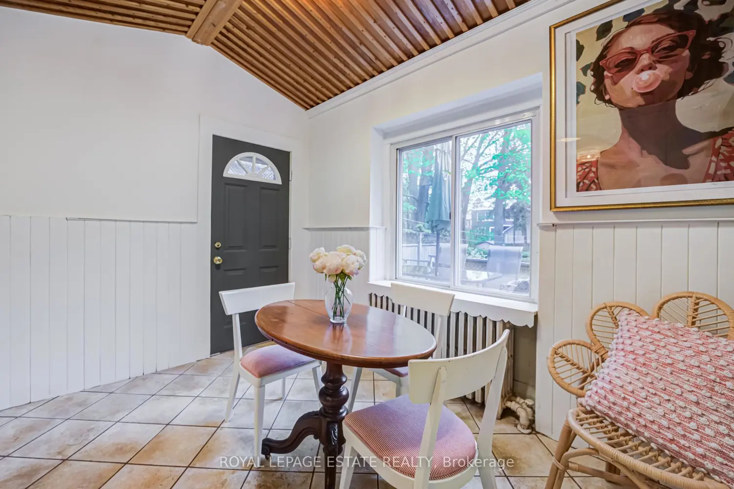Additional image 8 of 38 Queensbury Avenue