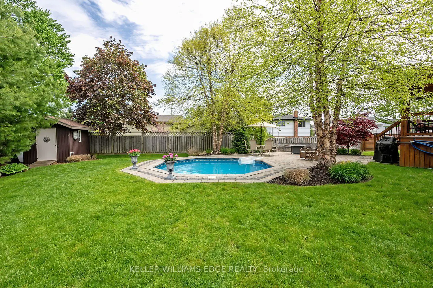 49 Postma Drive photo 5