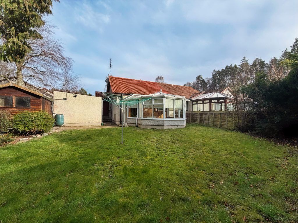 Additional image 11 of 2 bed bungalow for sale54 Woodside Drive, Forres IV36