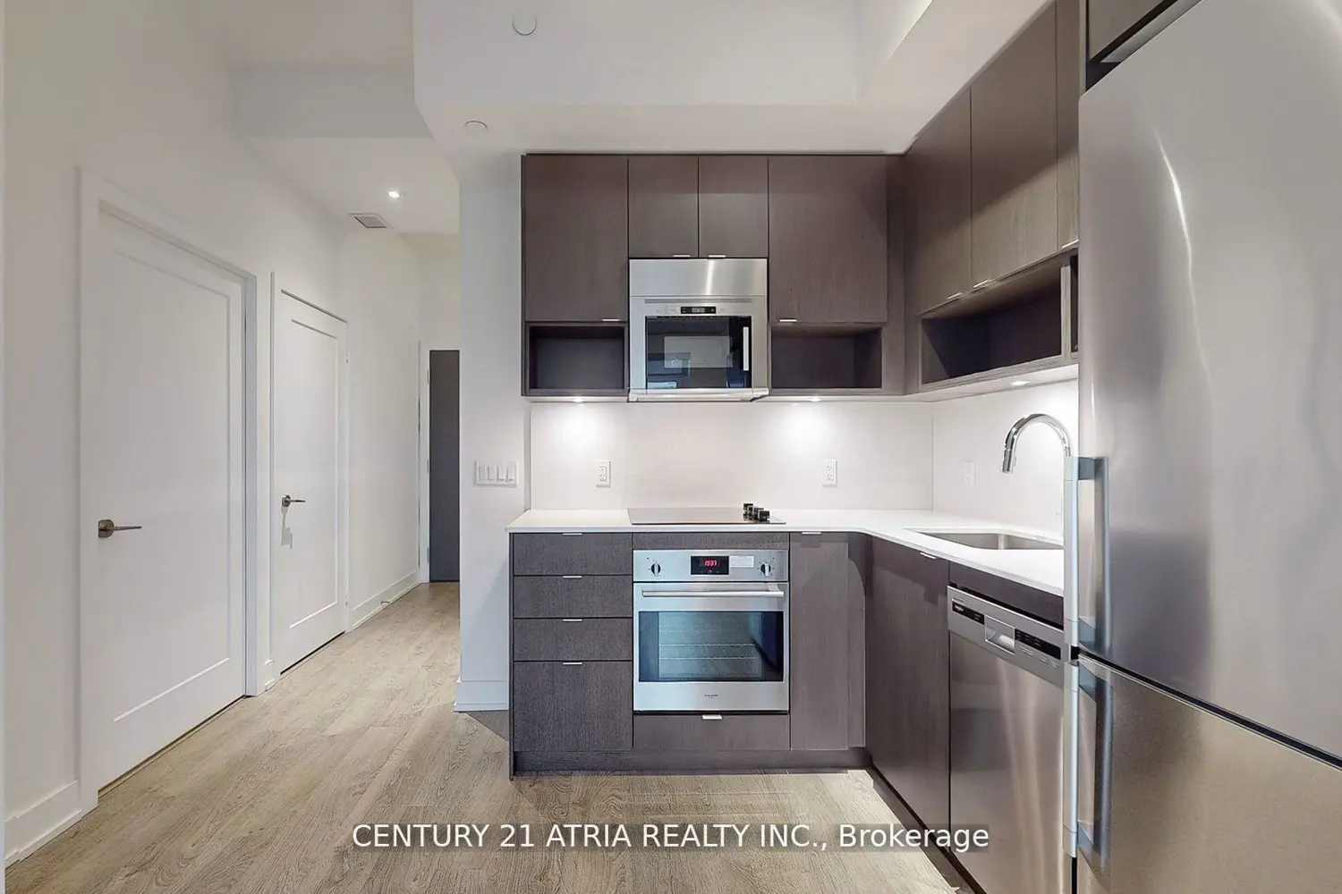 Additional image 3 of 7 Mabelle Avenue 3701