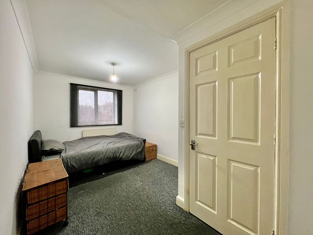 Additional image 5 of 2 bed flat for saleUniversity Court, Grantham NG31
