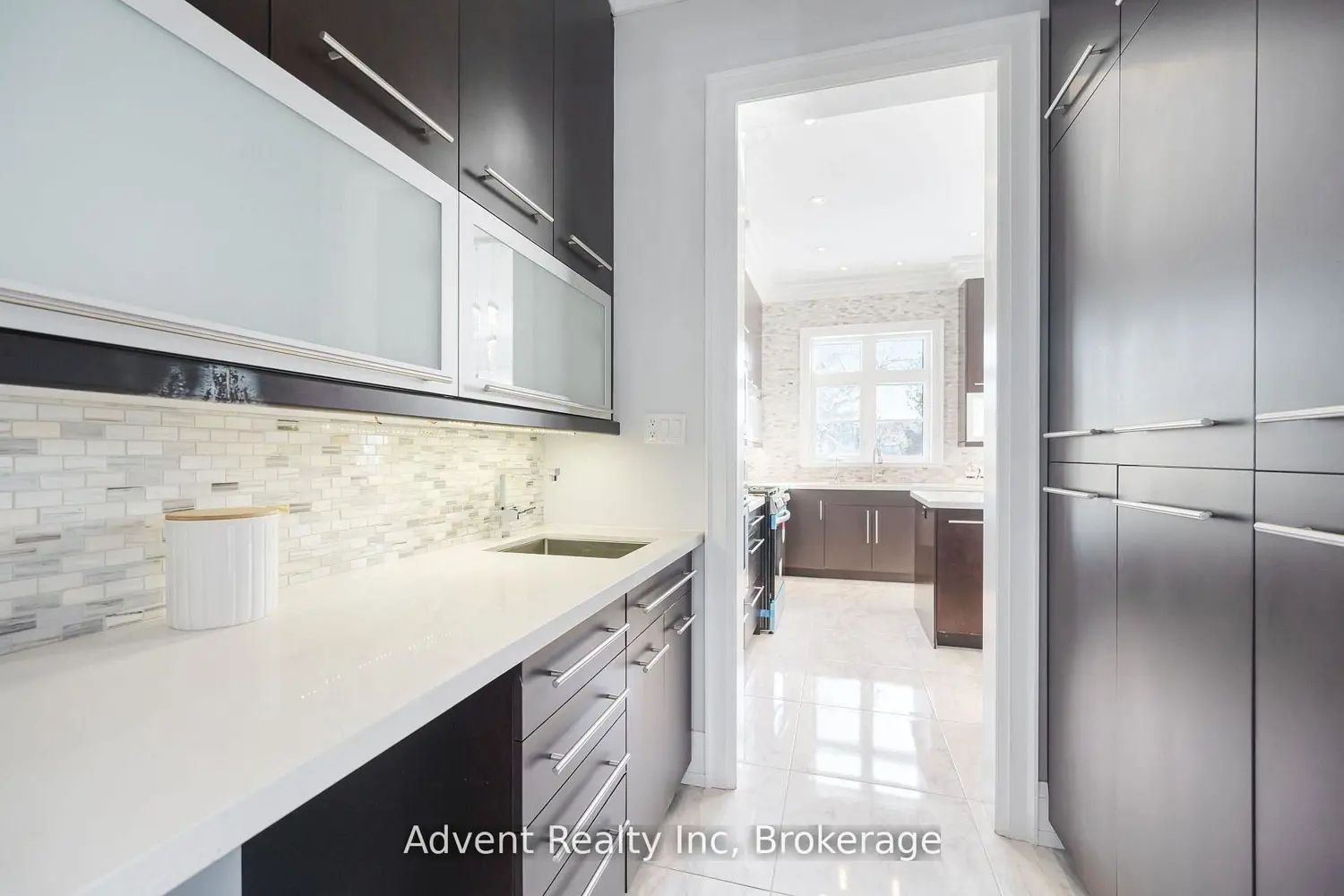 Additional image 8 of 141 Connaught Avenue