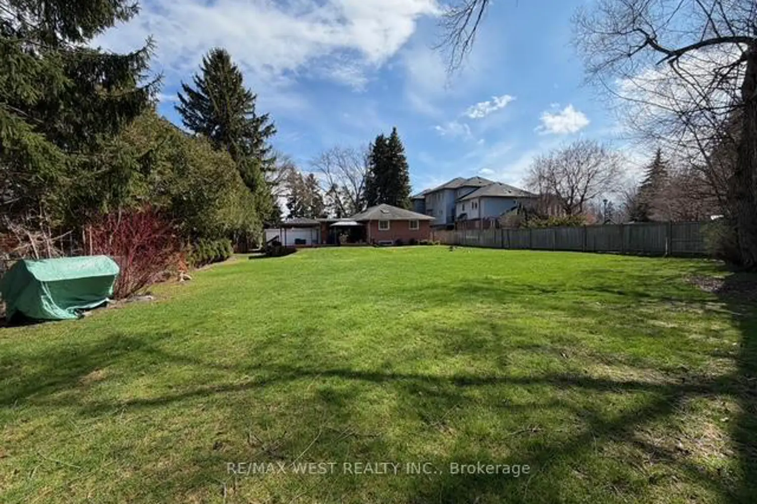 Additional image 7 of 1184 Kingston Rd Road