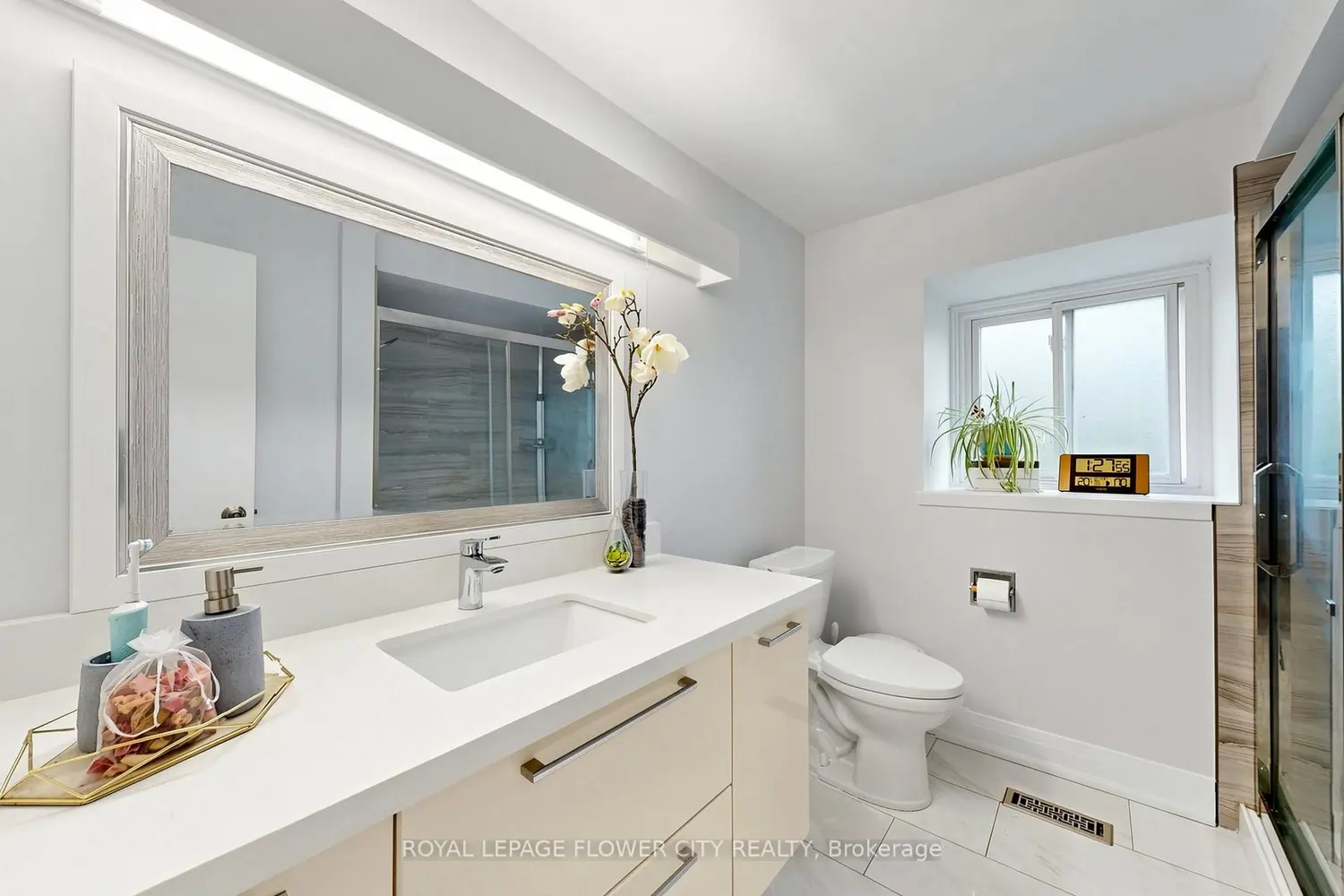 Additional image 9 of 206 Mcmurchy Avenue