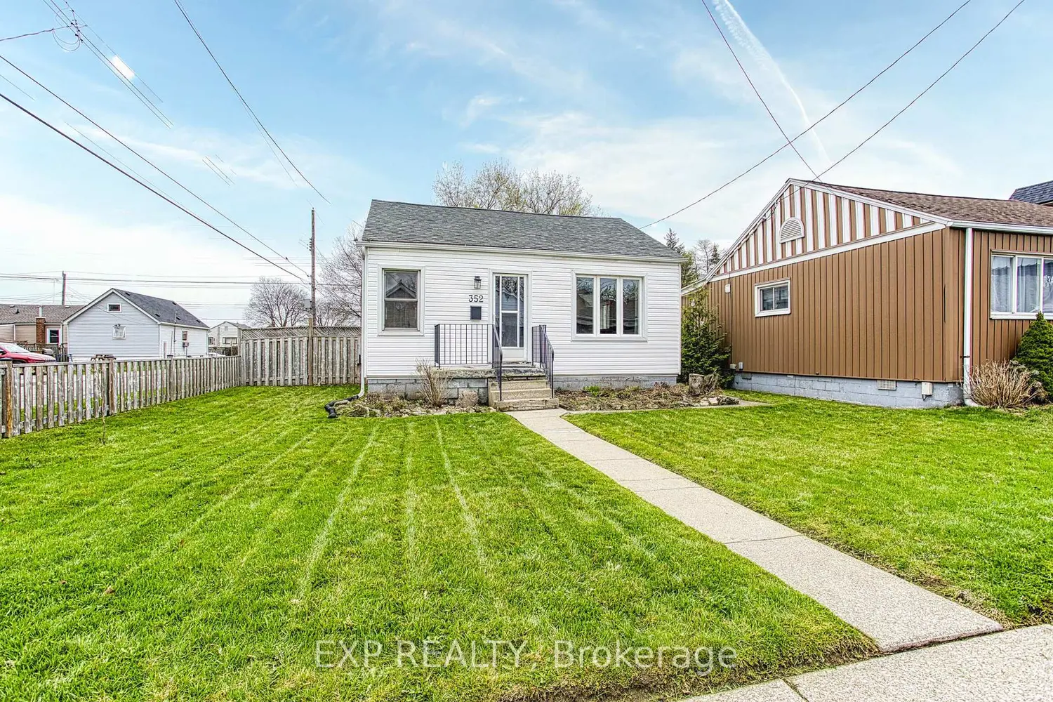 352 Fairfield Avenue photo 2