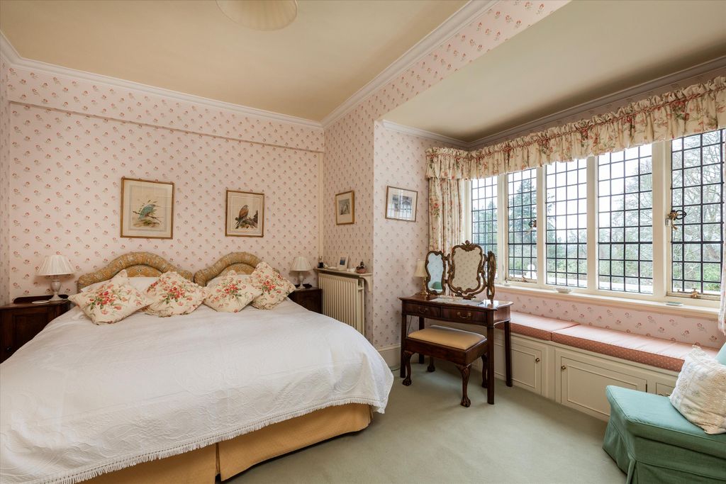 Additional image 14 of 7 bed detached house for saleWhitmead Lane, Tilford, Farnham, Surrey GU10