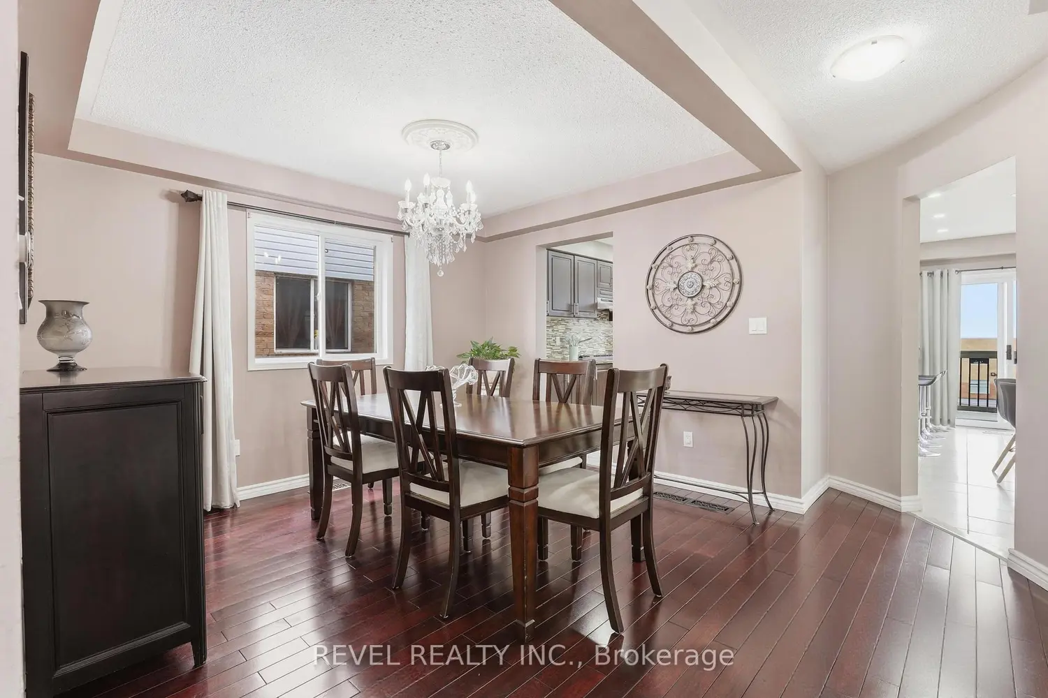 116 Hibbard Drive photo 5