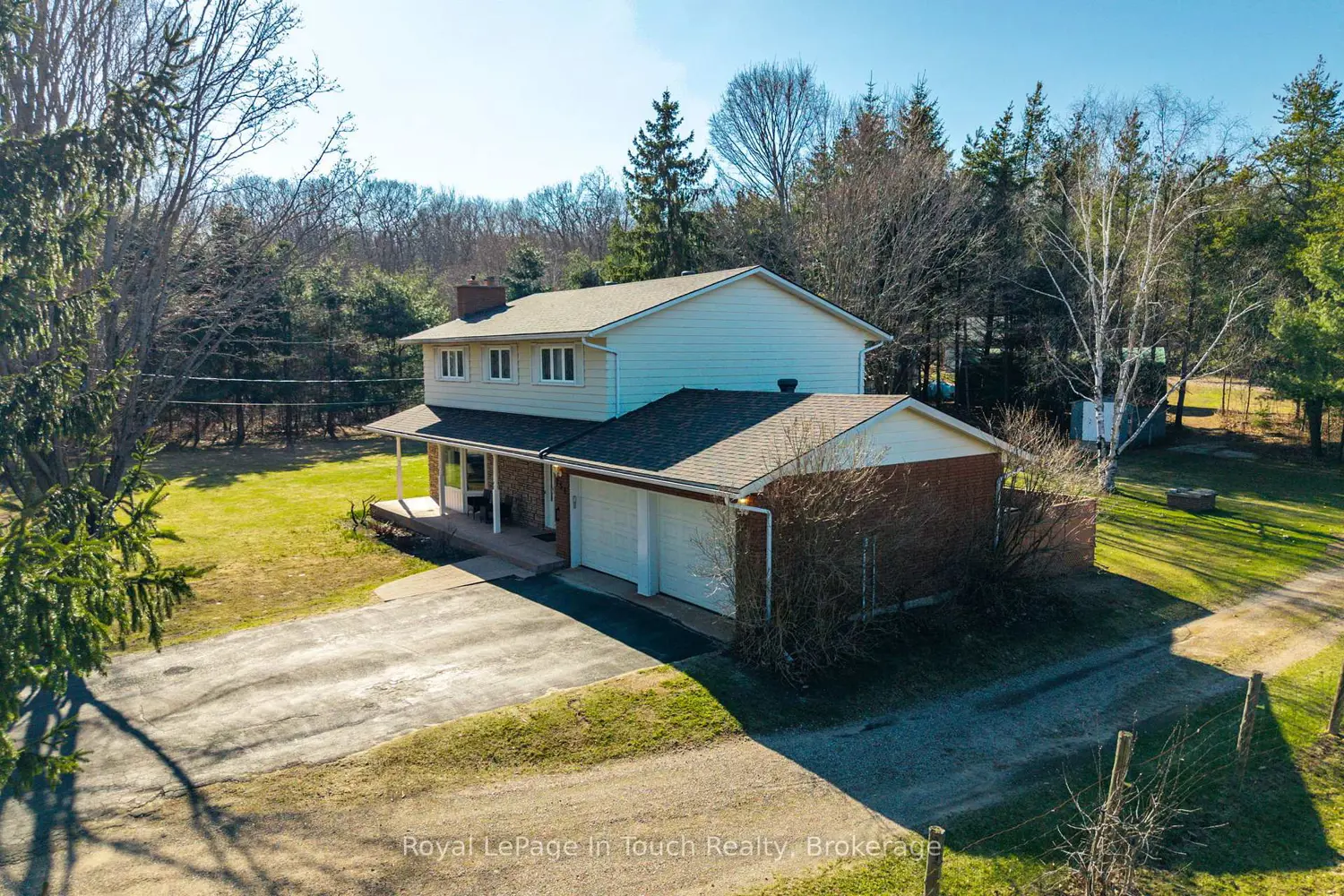 756 Champlain Road photo 5