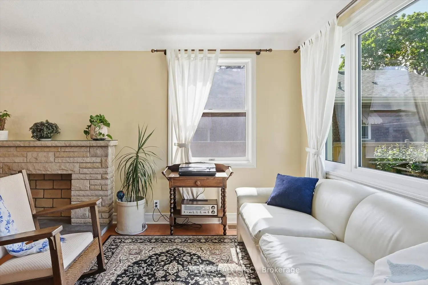 93 Sunning Hill Avenue photo 3