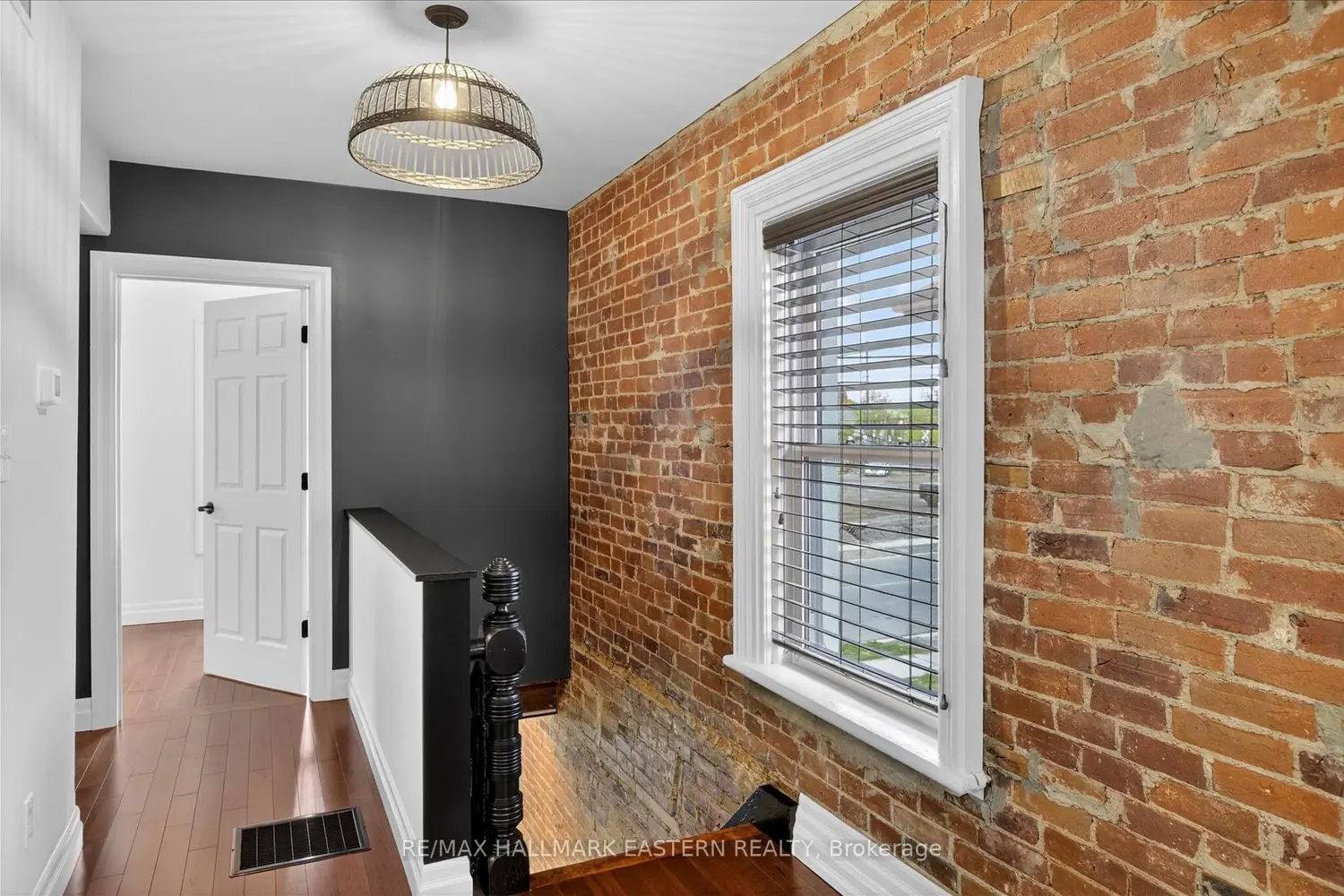 96 Aylmer Street photo 3