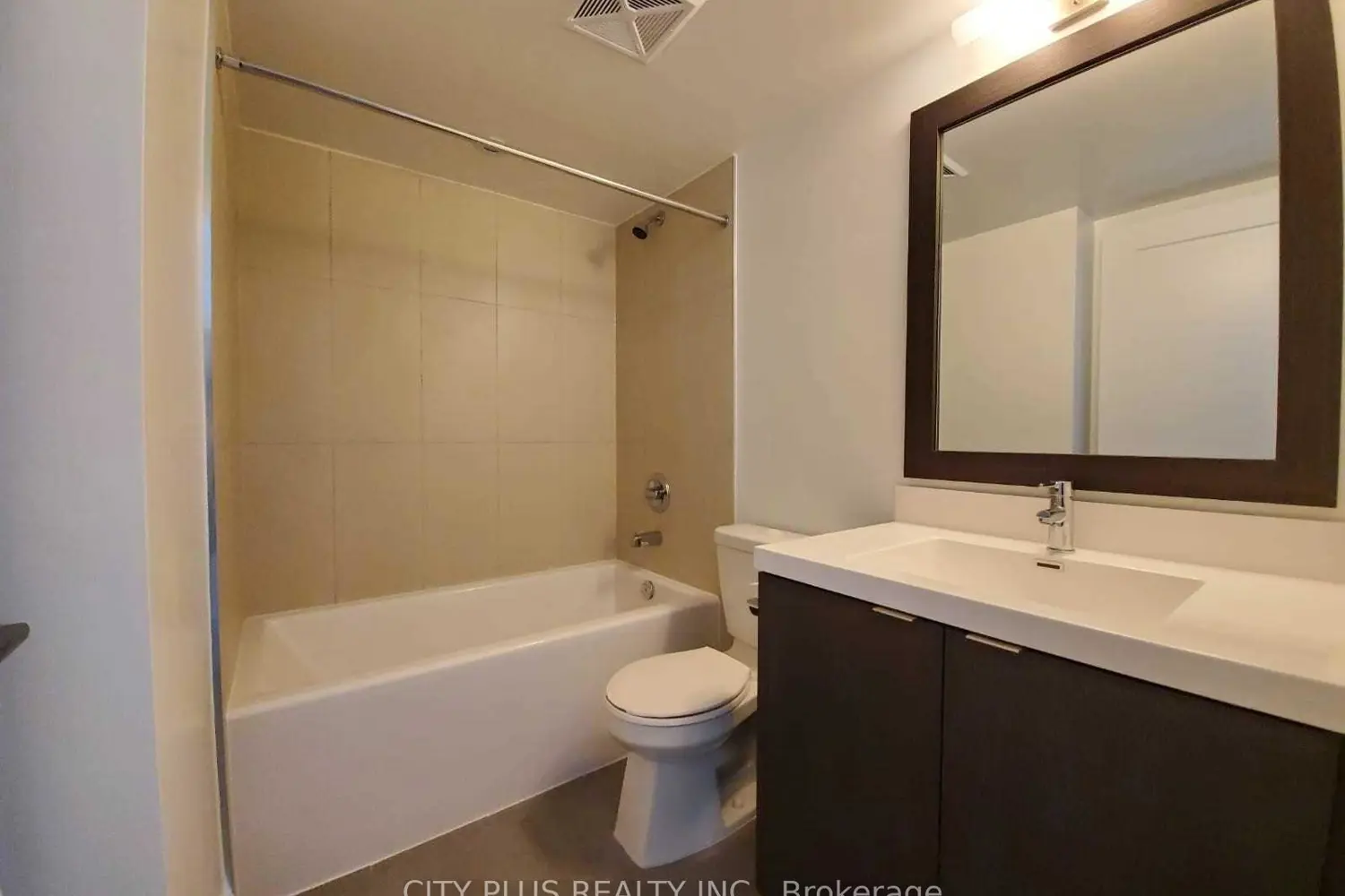 Additional image 6 of 9 Mabelle Avenue 1815