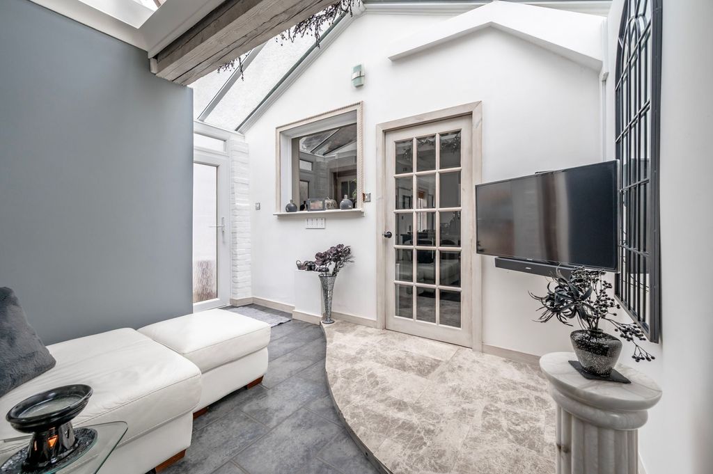 Additional image 8 of 3 bed detached house for saleBalmoral Avenue, Great Yarmouth NR30
