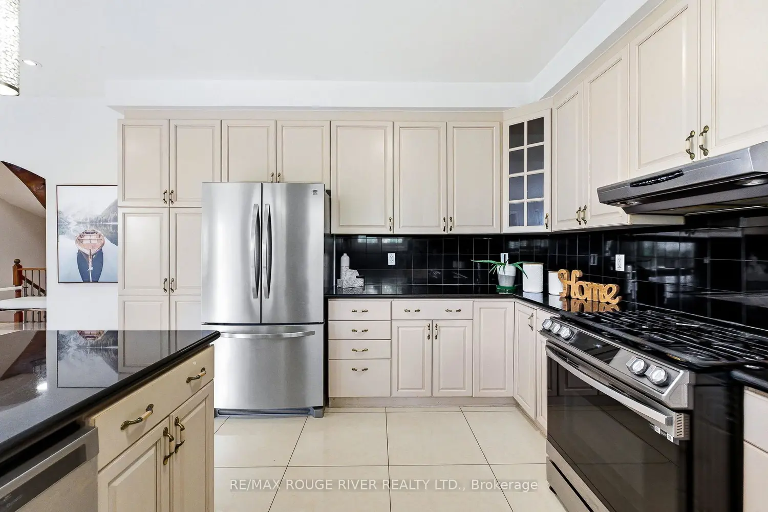 29 Sheldon Drive photo 4