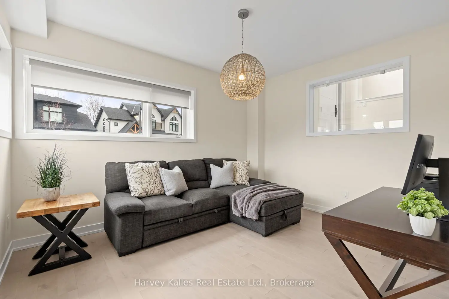 Additional image 6 of 157 Springside Crescent