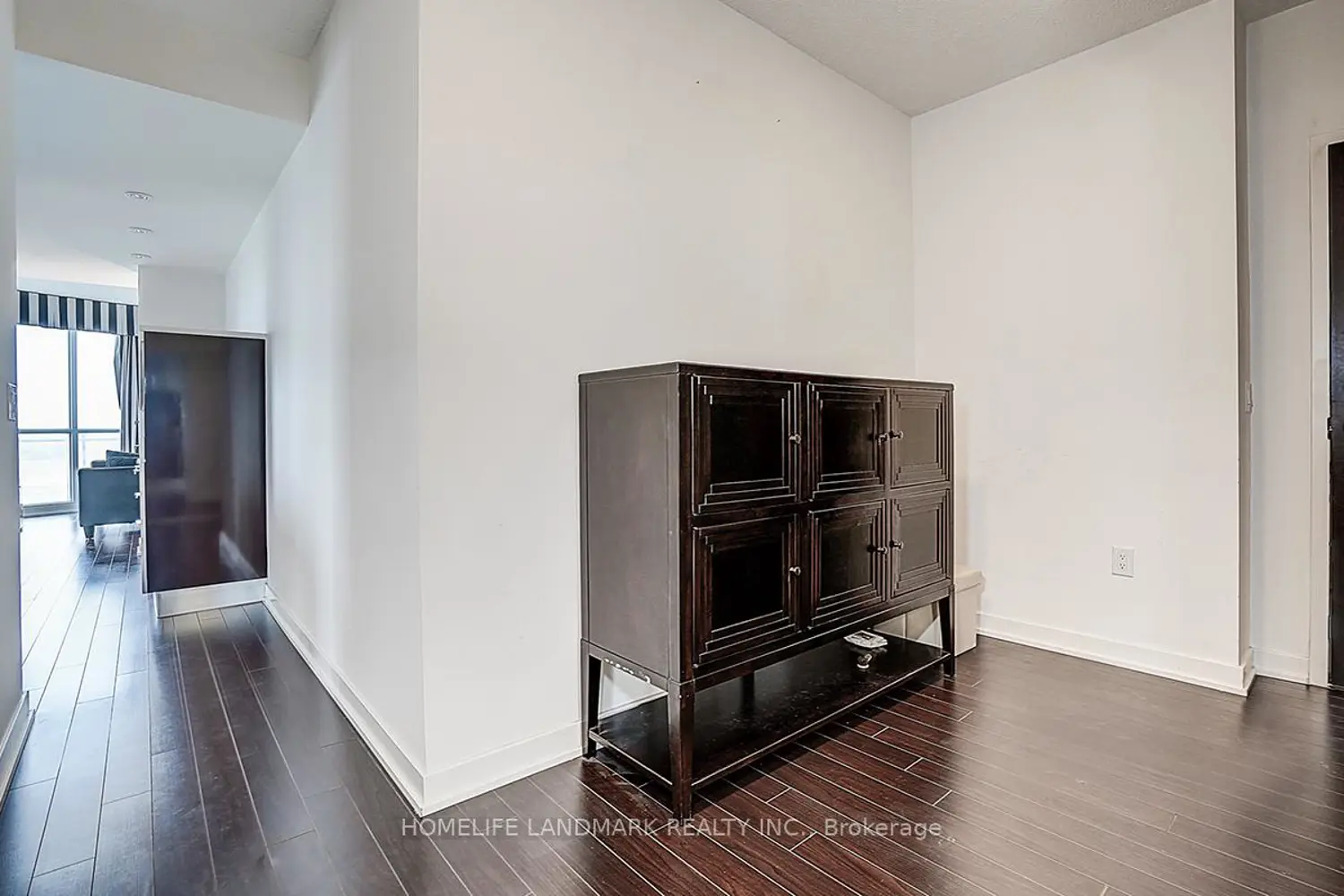 Additional image 4 of 38 Dan Leckie Way 1912