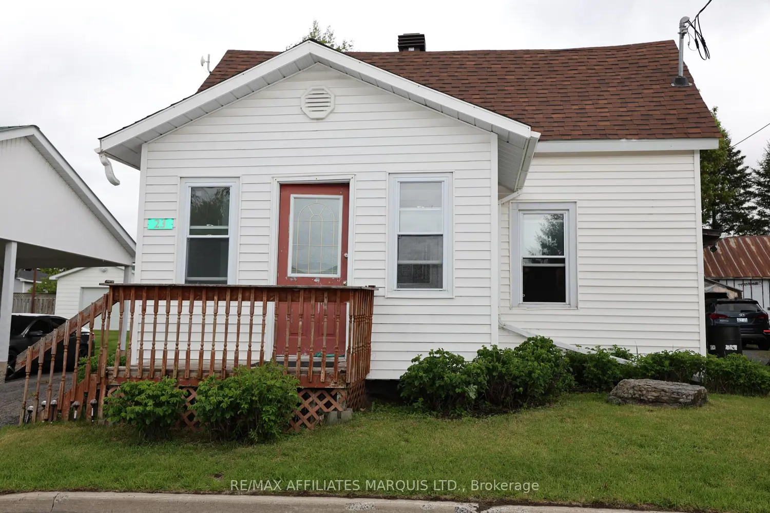 23 Sabourin Street