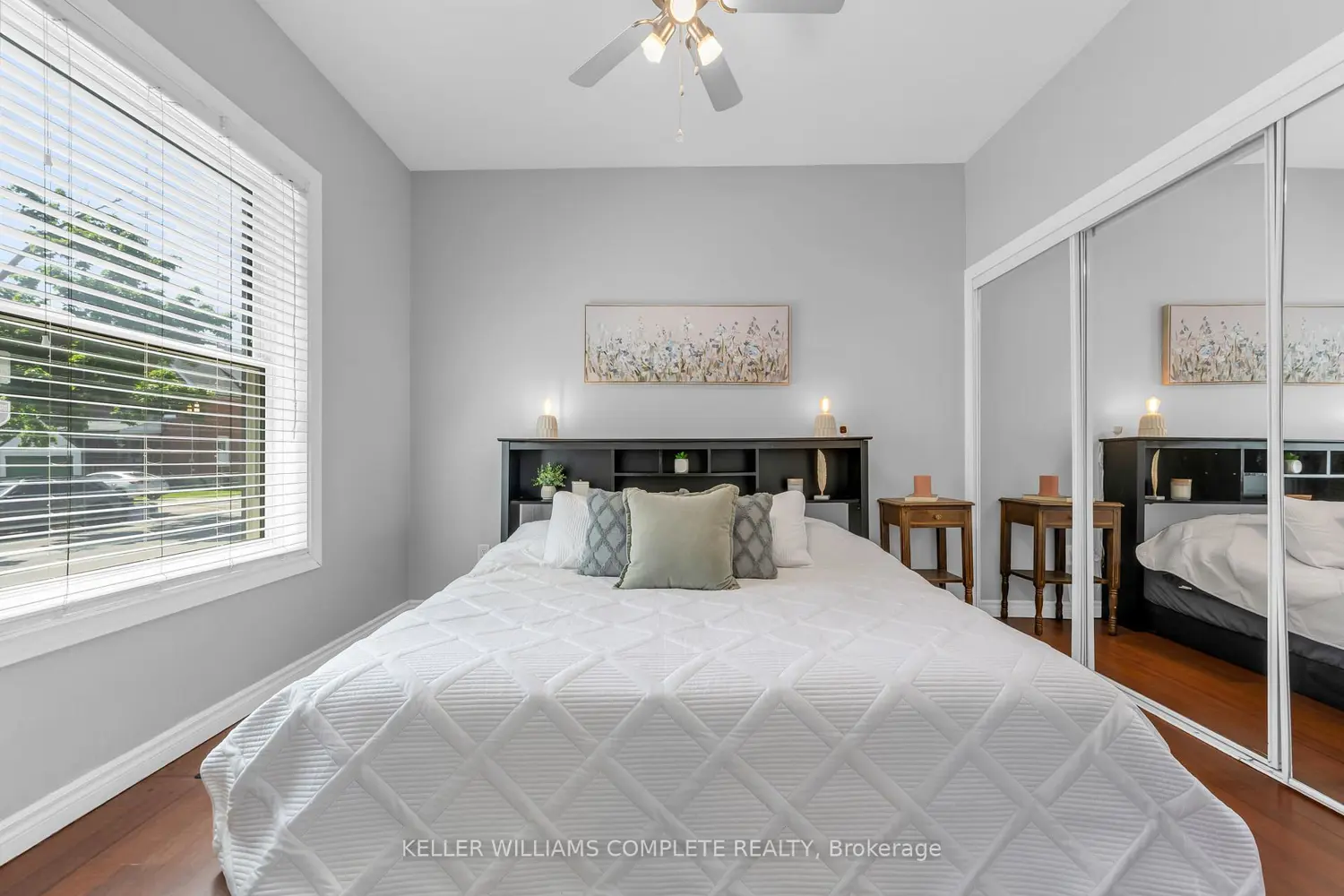 110 Oak Street photo 3