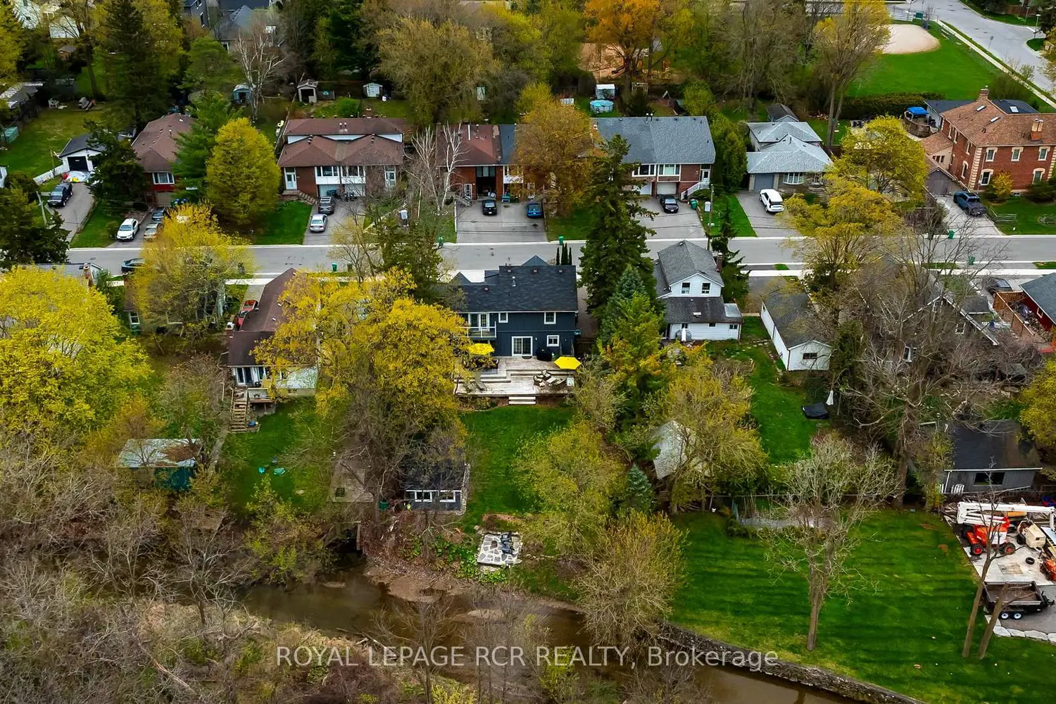 145 Albert Street photo 4