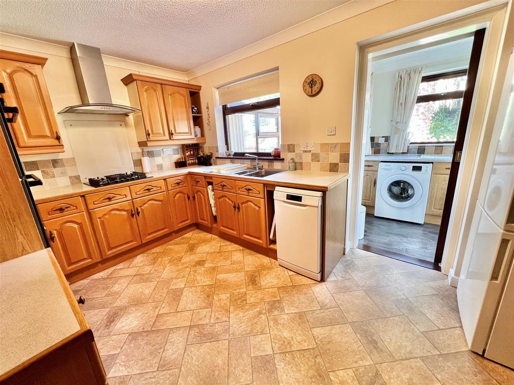 Additional image 9 of 3 bed detached bungalow for saleFreshwater, Isle Of Wight PO40
