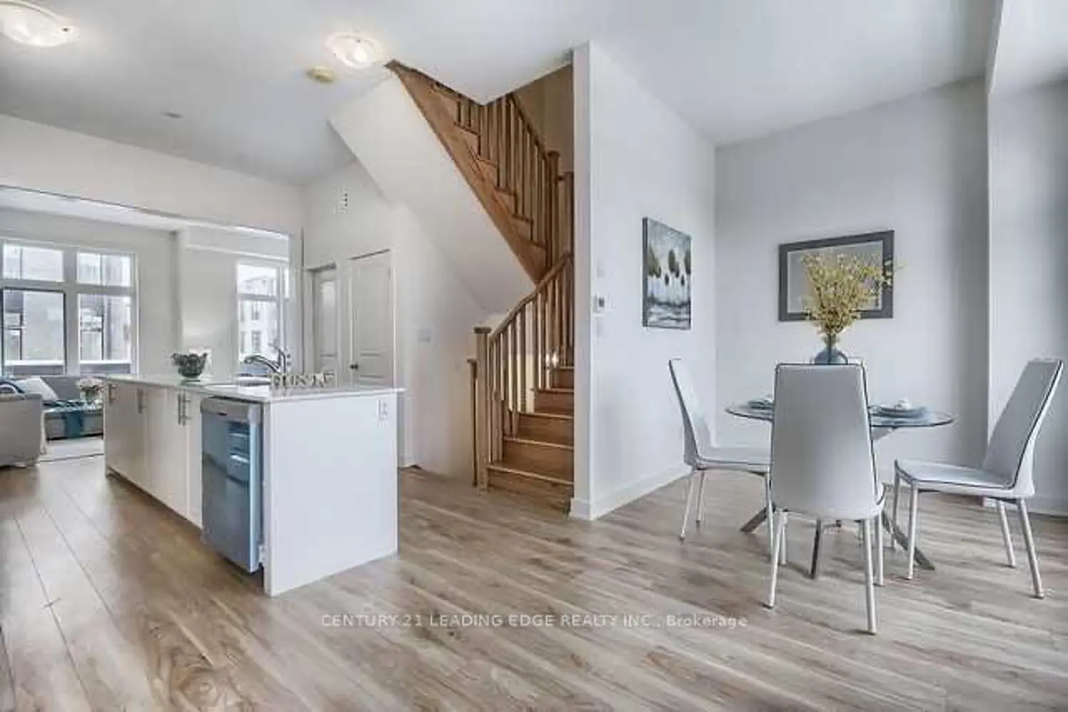 159 Carpaccio Avenue photo 3