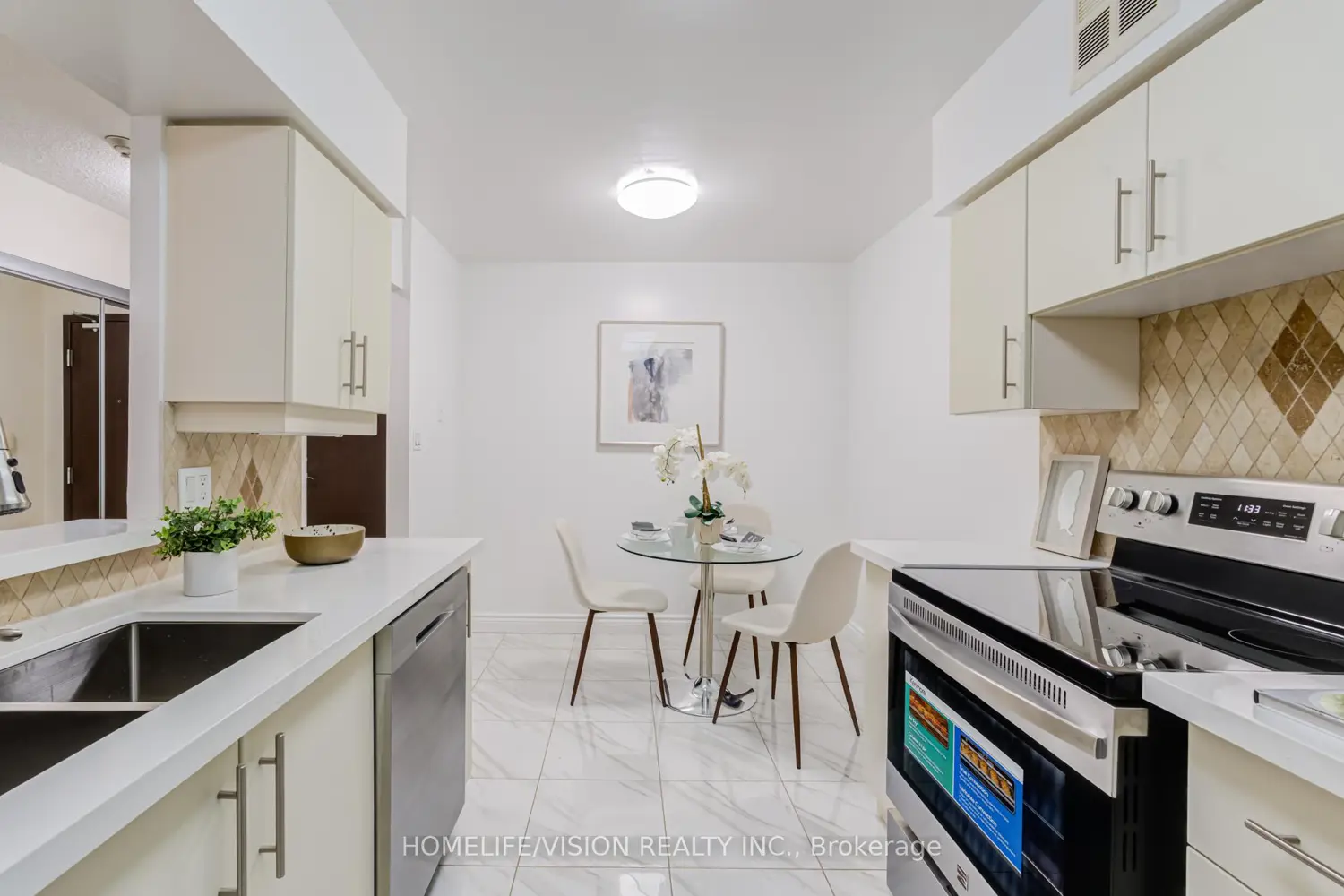 Additional image 14 of 30 Greenfield Avenue 903