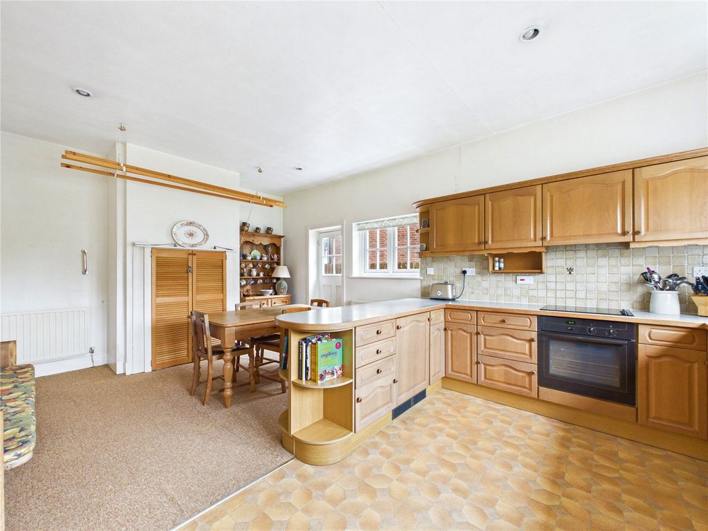 Additional image 3 of 4 bed detached house for saleLinks Avenue, Felixstowe, Suffolk IP11