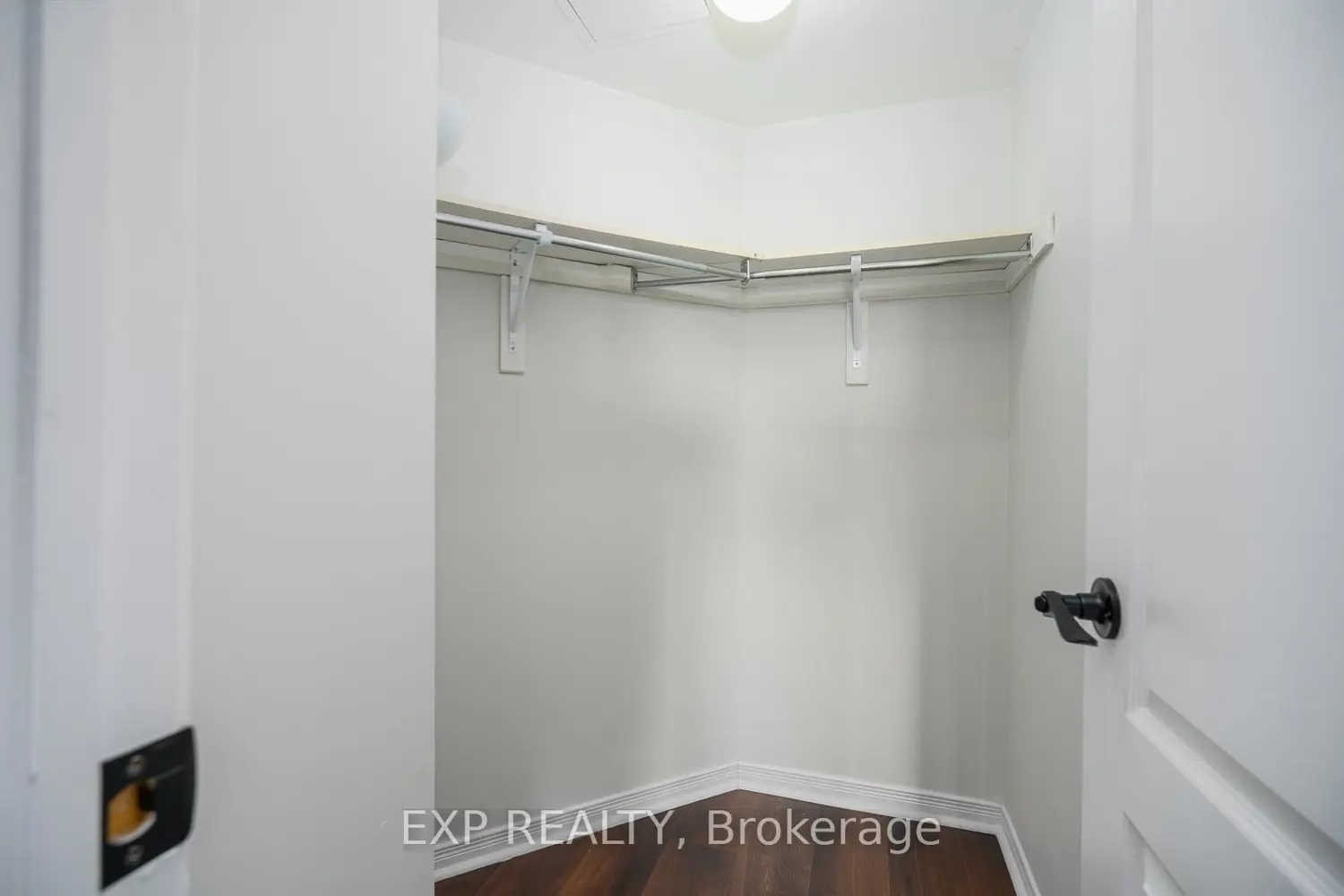 Additional image 12 of 4600 Steeles Avenue 519