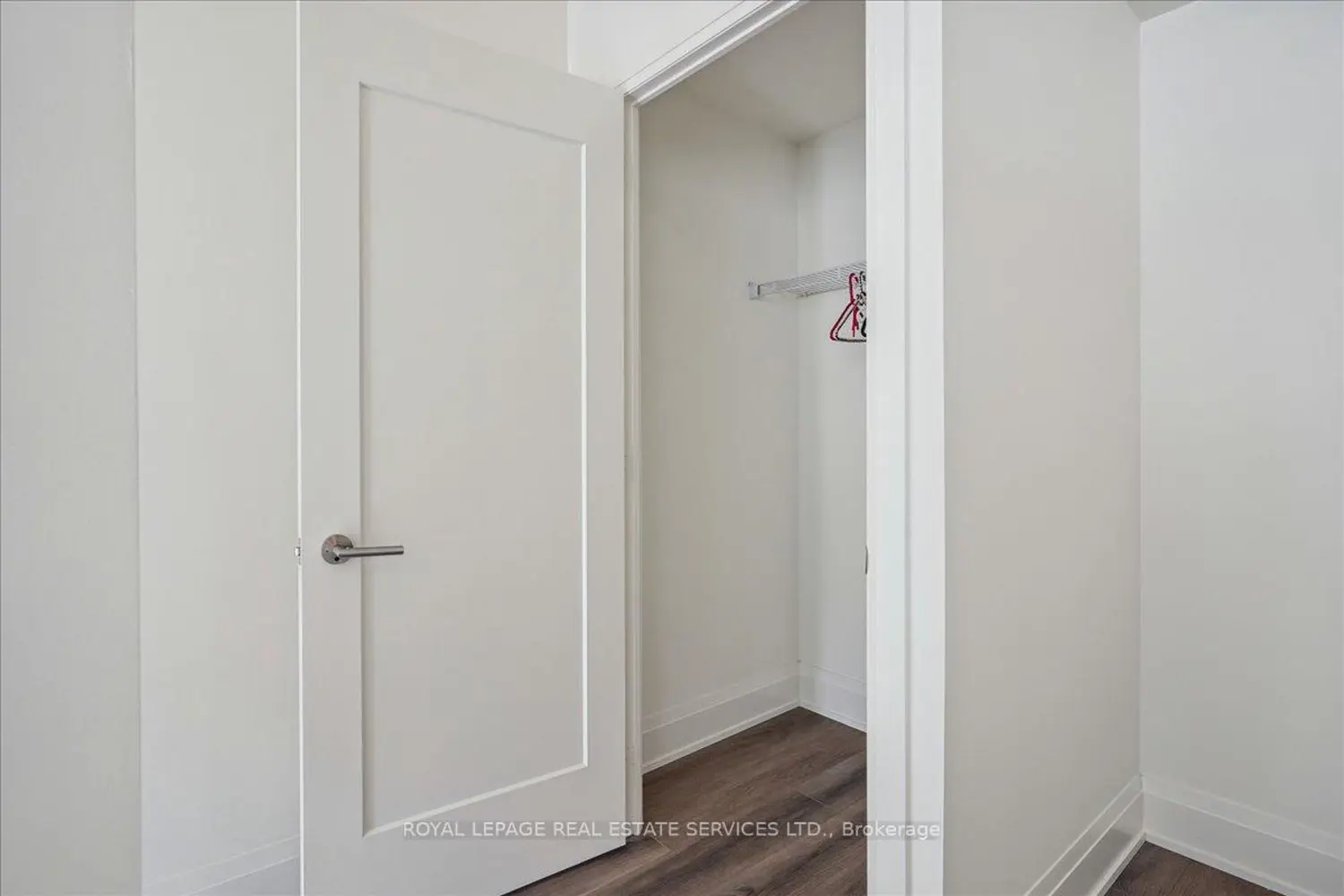 Additional image 9 of 509 Dundas Street 103