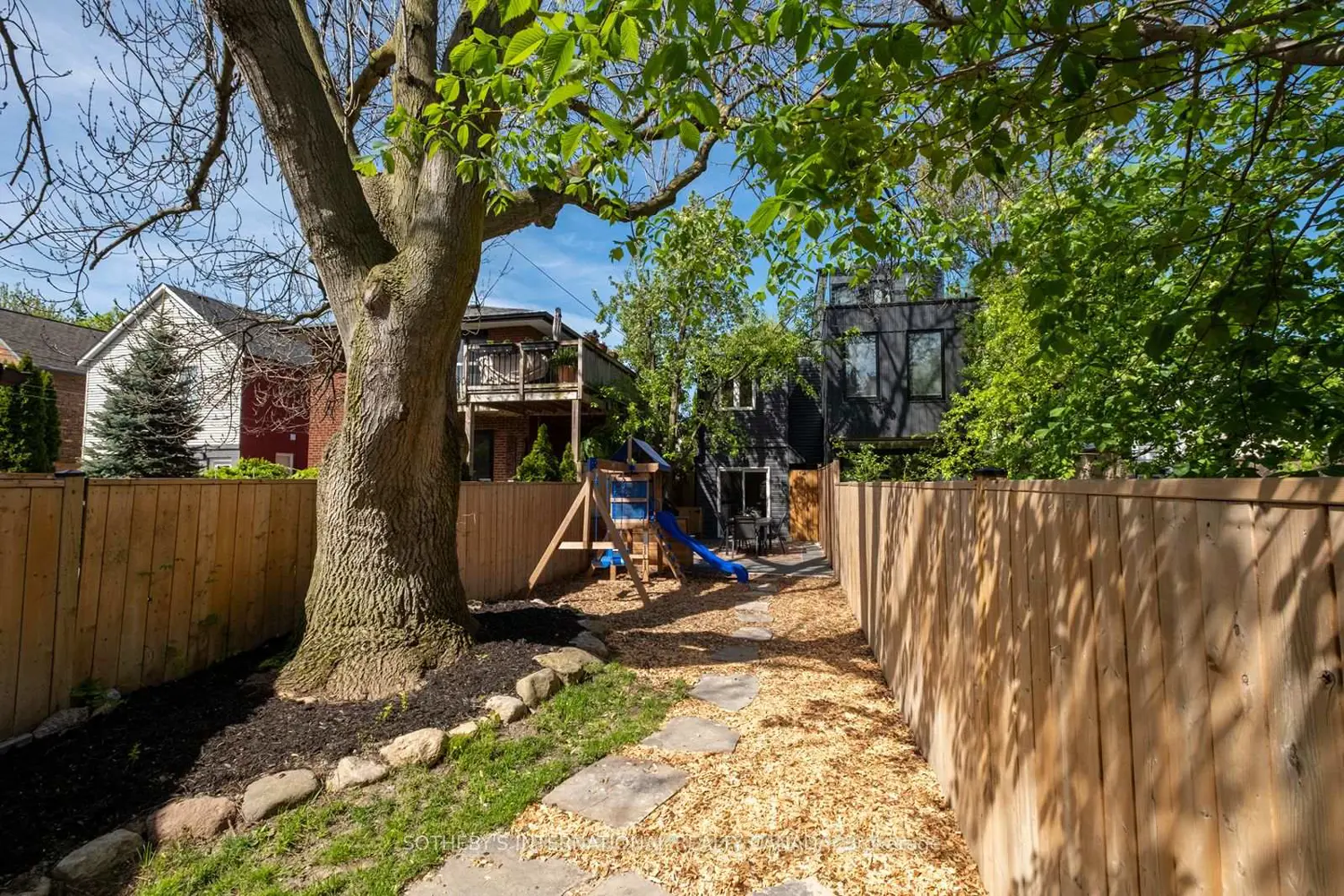 Additional image 13 of 93 Fuller Avenue