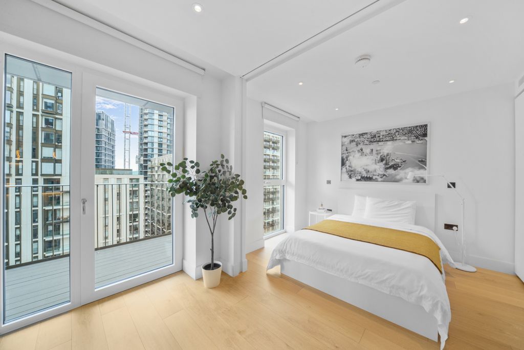 1 bed flat for saleCascade Way, White City W12 photo 4