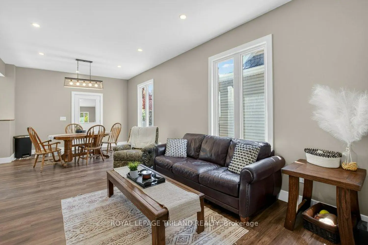 73.5 Hughes Street photo 4