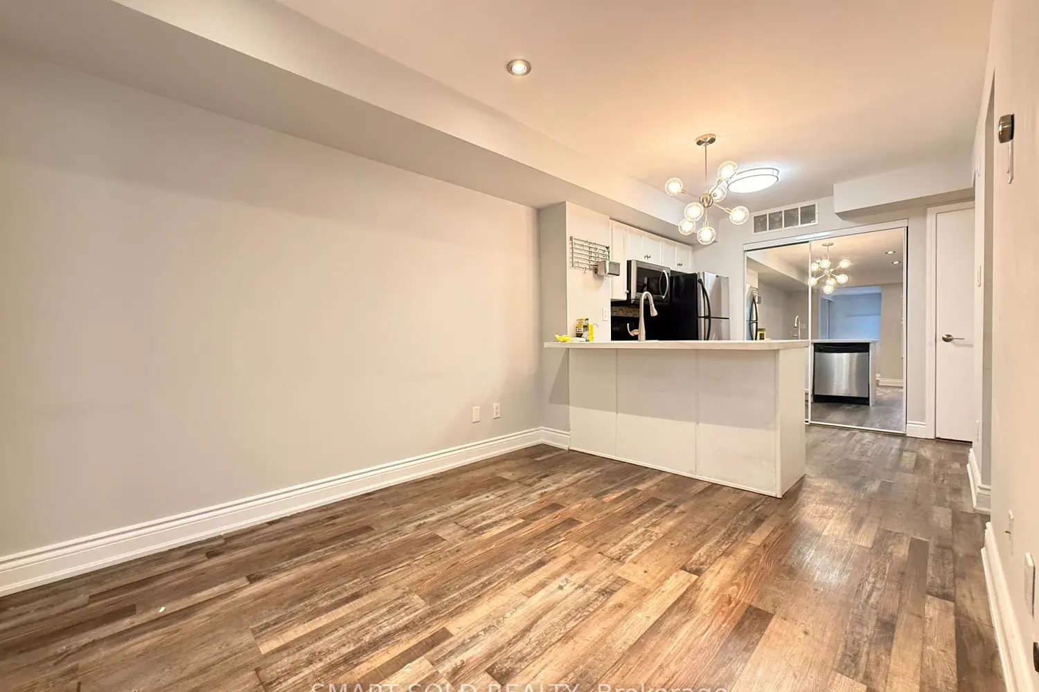 Additional image 2 of 10 Laidlaw Street 725