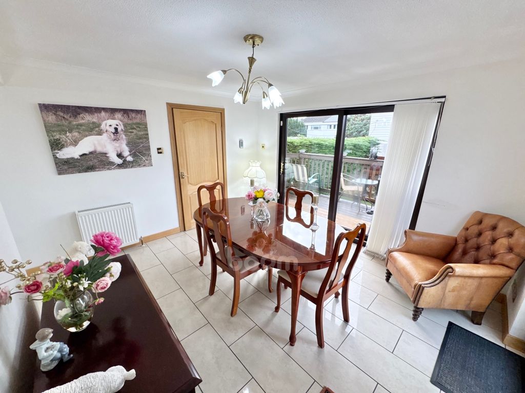 Additional image 2 of 3 bed semi-detached house for saleLochy Place, Erskine PA8