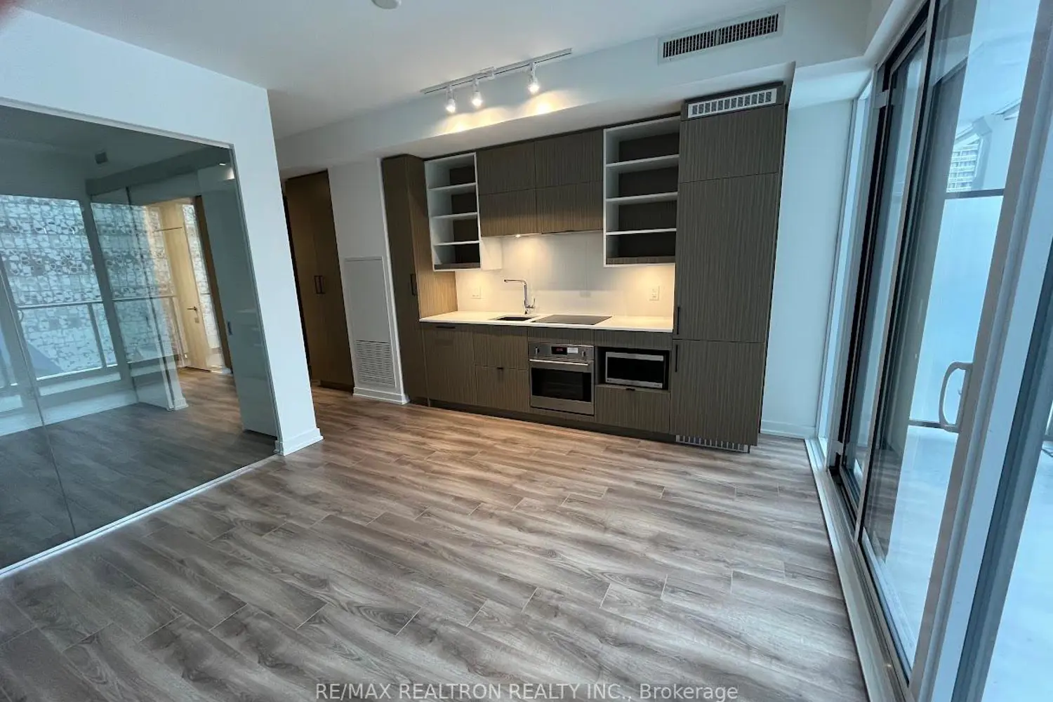 Additional image 3 of 20 Edward Street 619