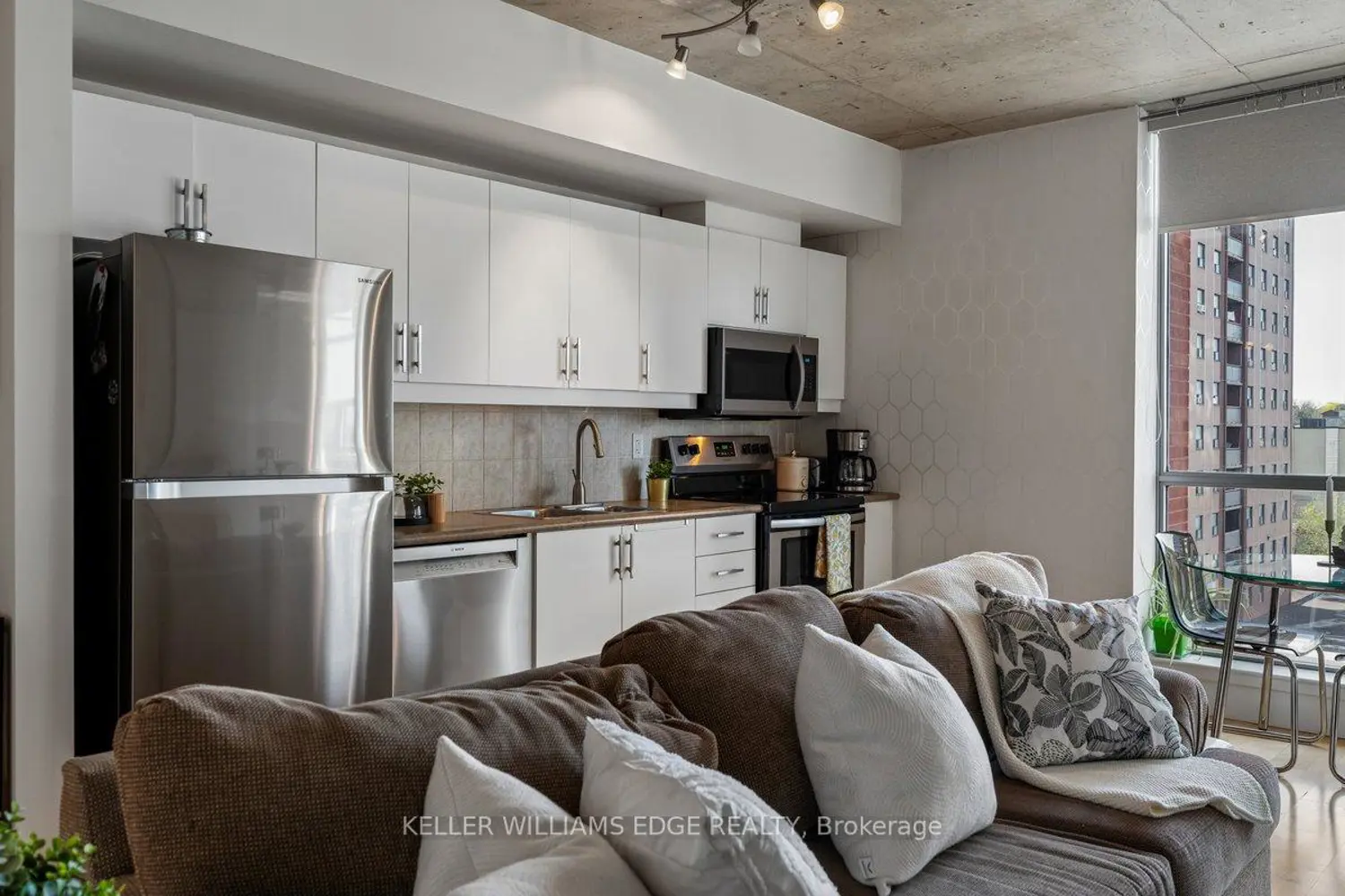 Additional image 7 of 1375 Dupont Street 612