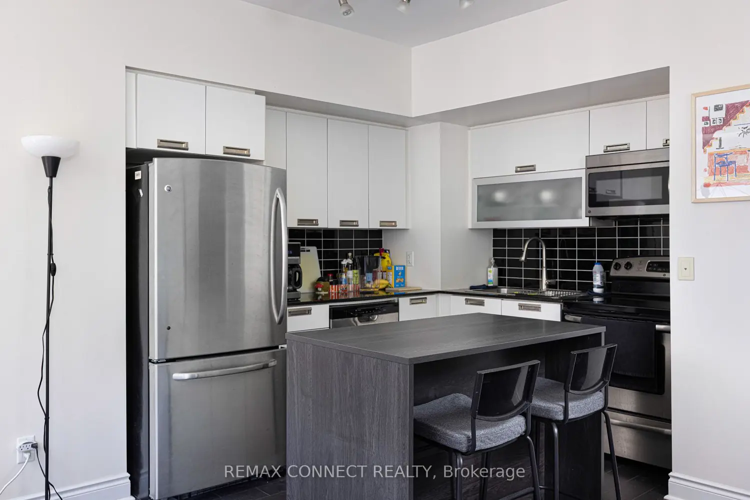 Additional image 10 of 28 Ted Rogers Way 1012