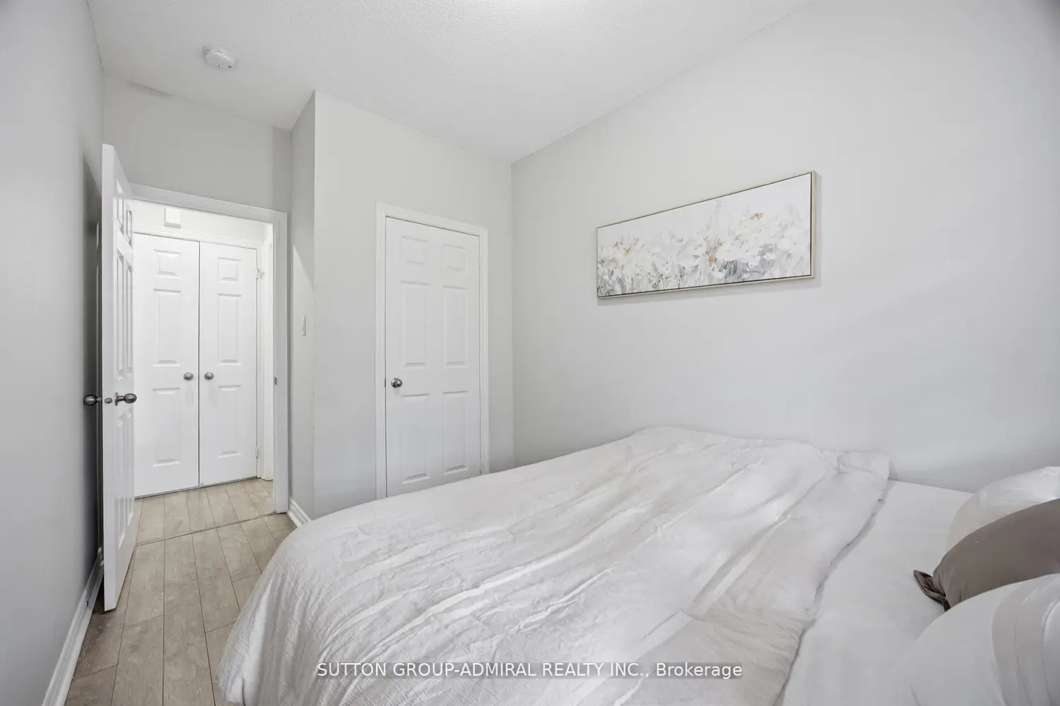 Additional image 14 of 180 Howden Boulevard 56