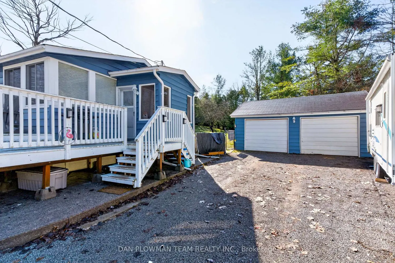 Additional image 2 of 1545 Westview Crescent