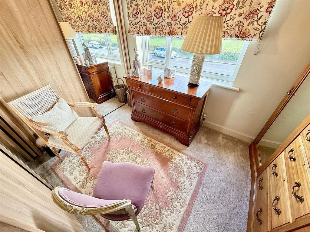 Additional image 17 of 4 bed detached house for saleMarine Crescent, Great Yarmouth NR30