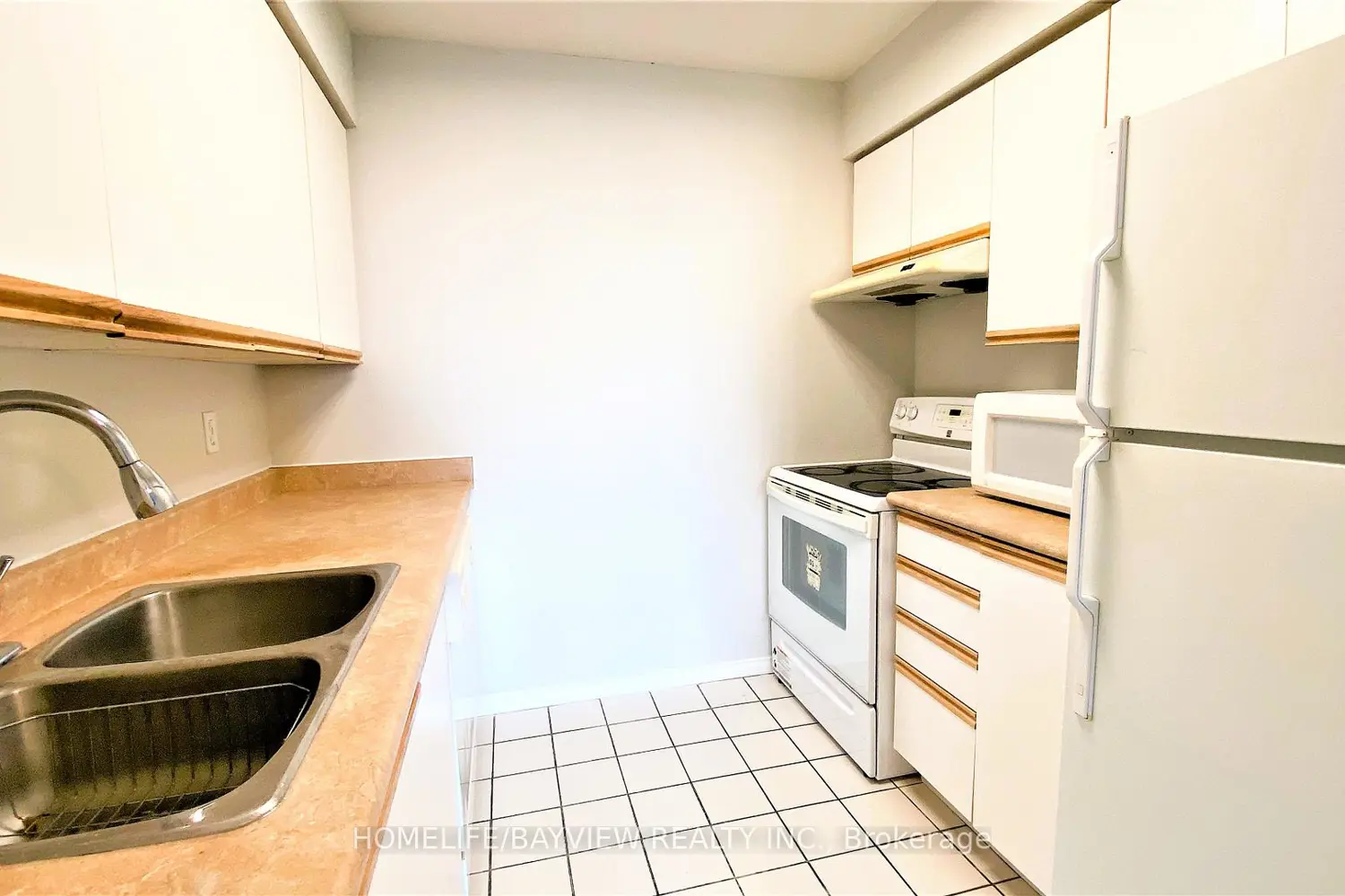 Additional image 5 of 18 Hillcrest Avenue 1708
