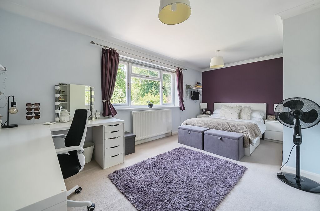 Additional image 21 of 6 bed detached house for saleGables Road, Church Crookham, Fleet, Hampshire GU52