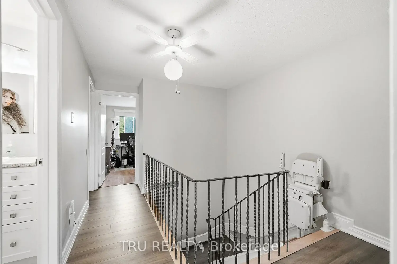 Additional image 9 of 2336 Orient Park Drive 16